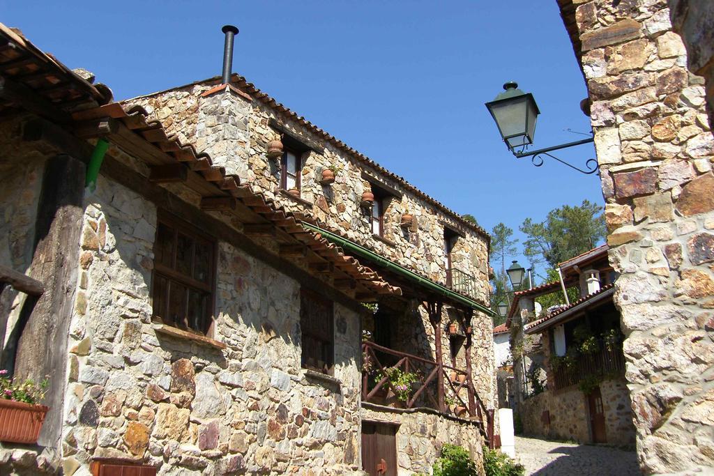 Hotel Rural Solar Das Freiras Figueiro Dos Vinhos Exterior photo